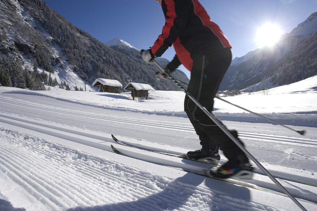 Hotel Laerchenhof Kaunertal Exteriör bild