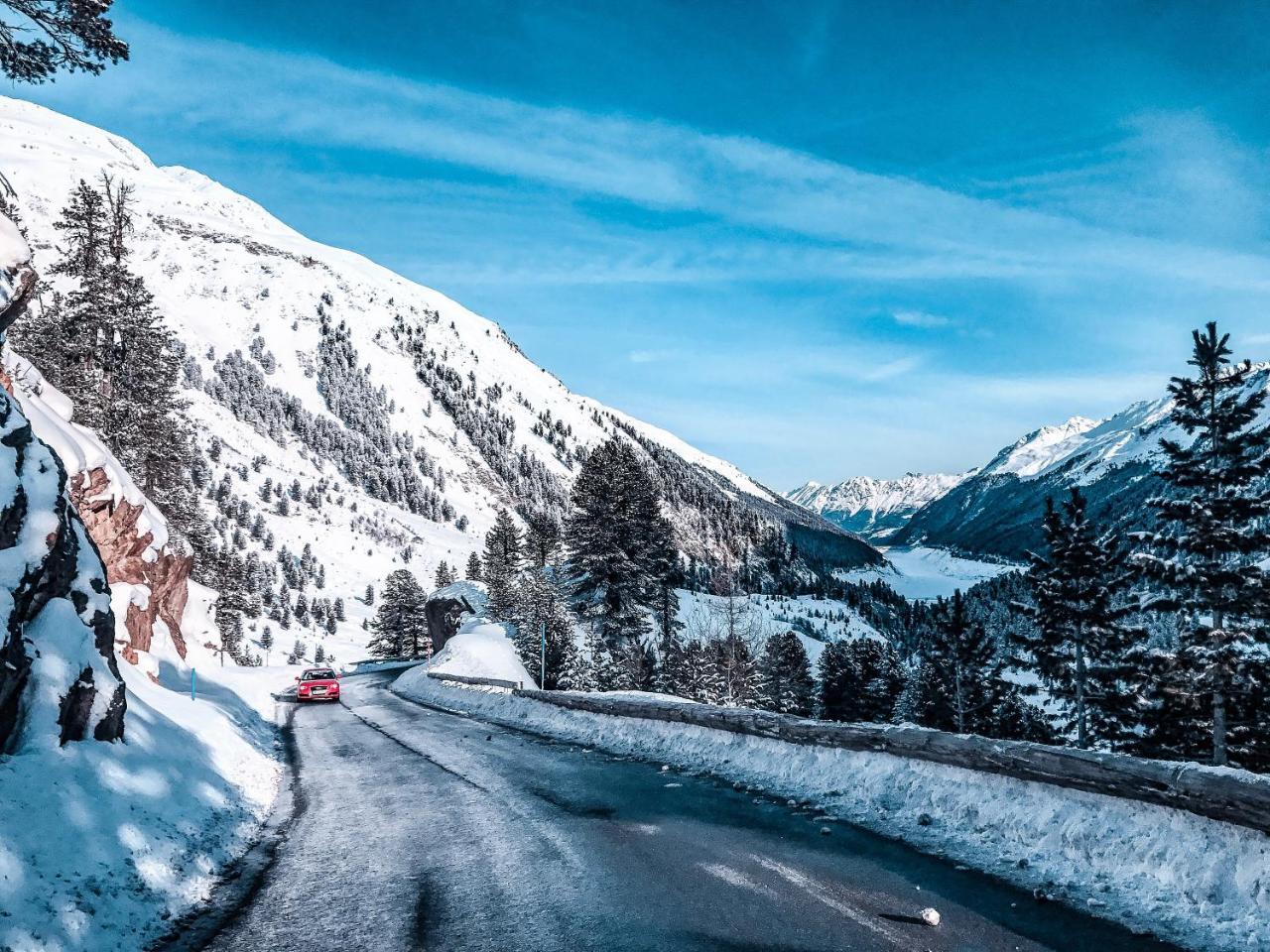 Hotel Laerchenhof Kaunertal Exteriör bild